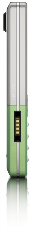 Illustration for article titled Sony Ericsson T650 Packs 3G, 3.2MP Camera Into a Slim Candybar